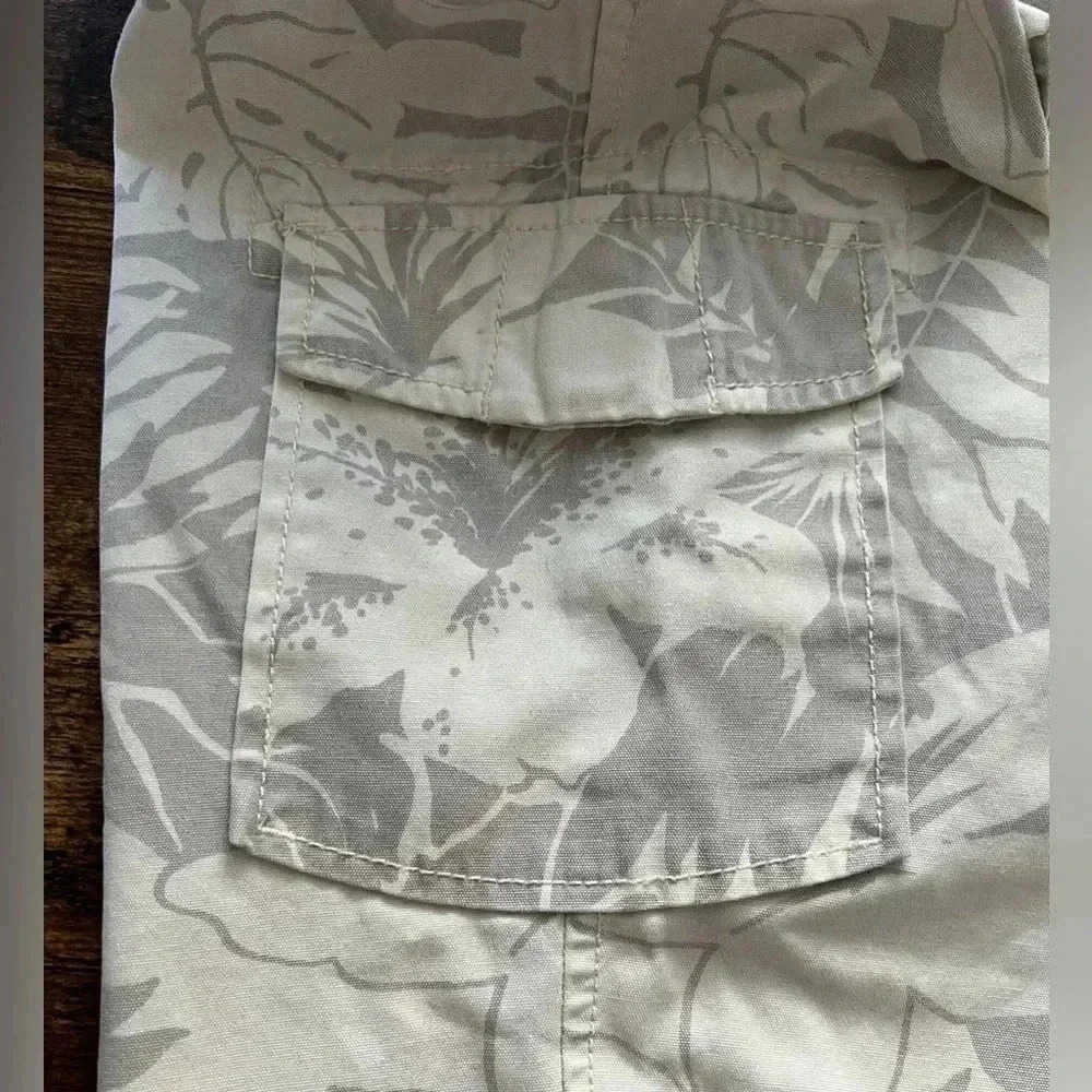Caribbean Joe Let’s Go| ladies petite cropped pants. Size: 16P.​ - Picture 10 of 14